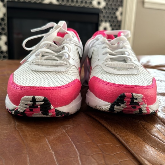 Nike shoes size women’s 9.5 - Picture 7 of 7